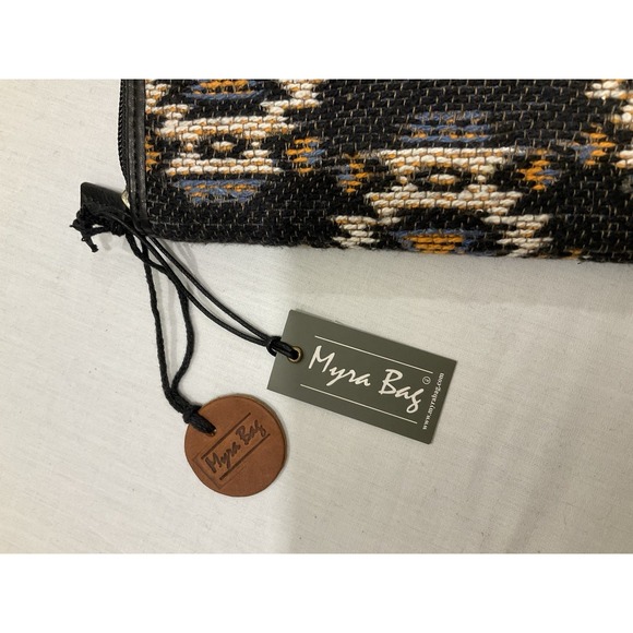 Ladies Woven Fabric Camo Blue Myra Wallet S- 5872 Western Style Zippered - Picture 2 of 4